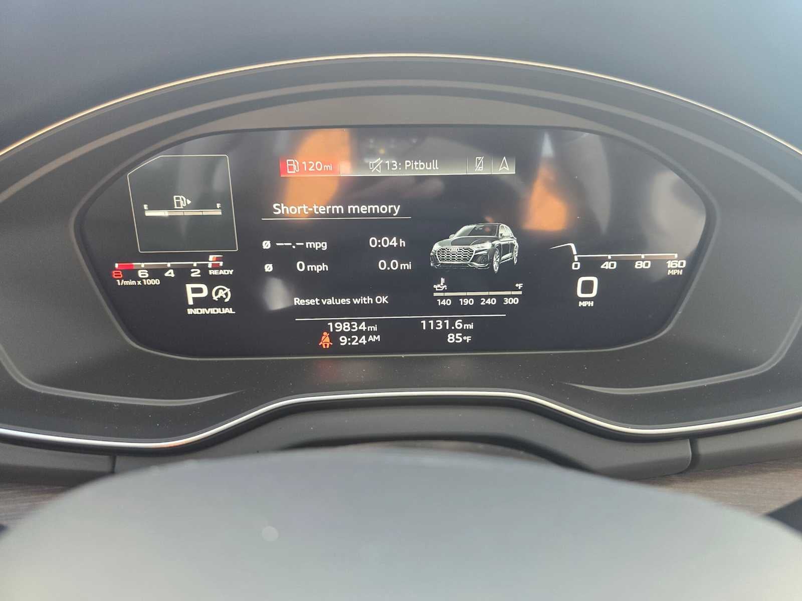 2023 Audi Q5 S line Prestige