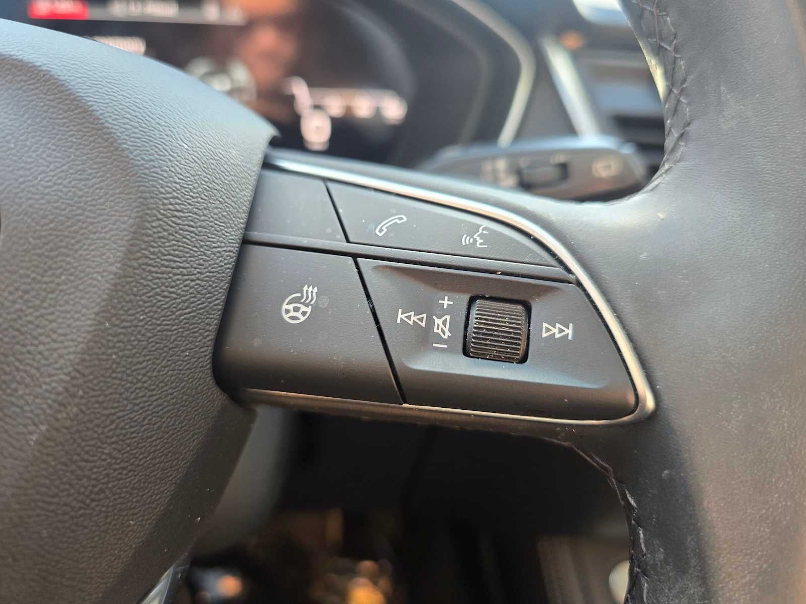 2023 Audi Q5 S line Prestige