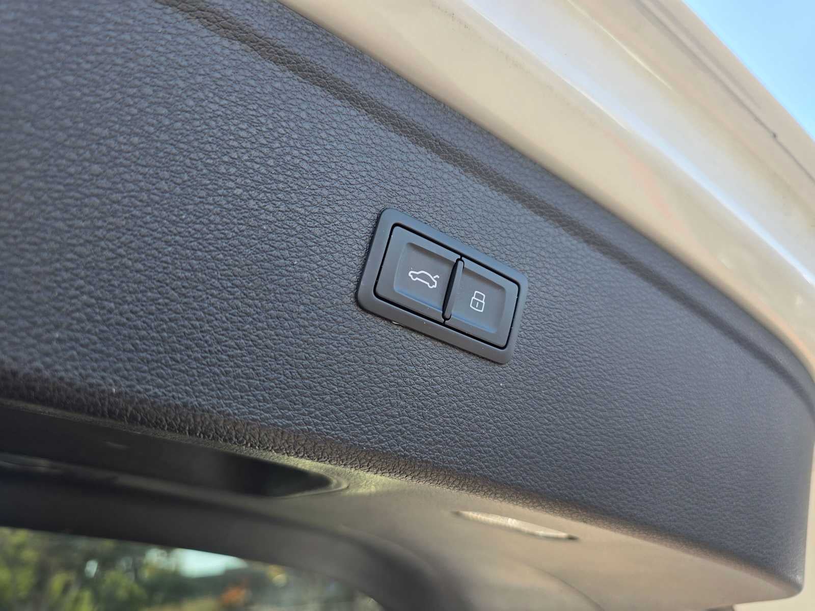 2023 Audi Q5 S line Prestige
