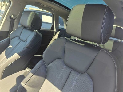 2023 Audi Q5 S line Prestige