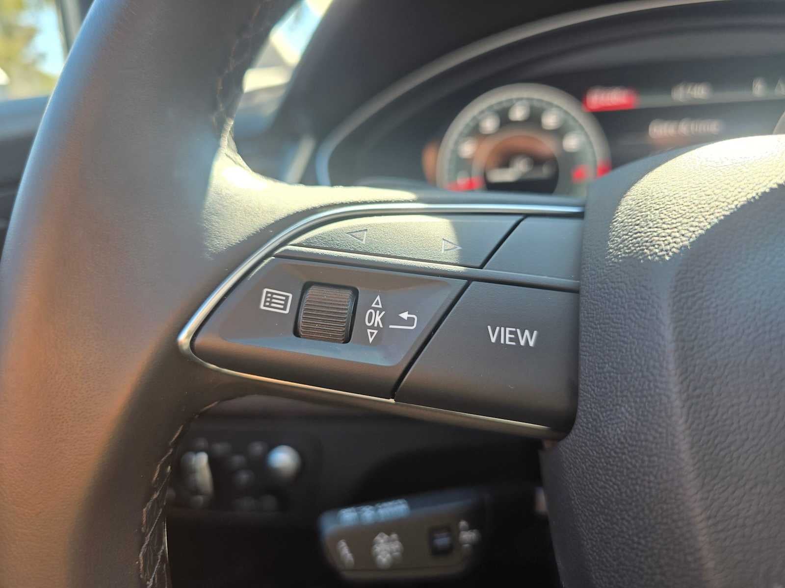 2023 Audi Q5 S line Prestige