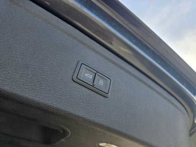 2024 Audi Q5 S line Prestige