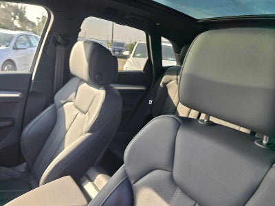 2024 Audi Q5 S line Prestige