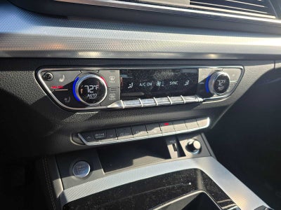 2024 Audi Q5 S line Prestige