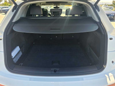 2023 Audi Q5 S line Prestige
