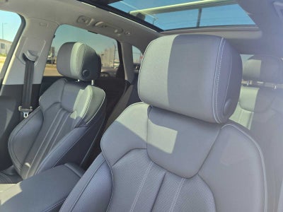 2023 Audi Q5 S line Prestige