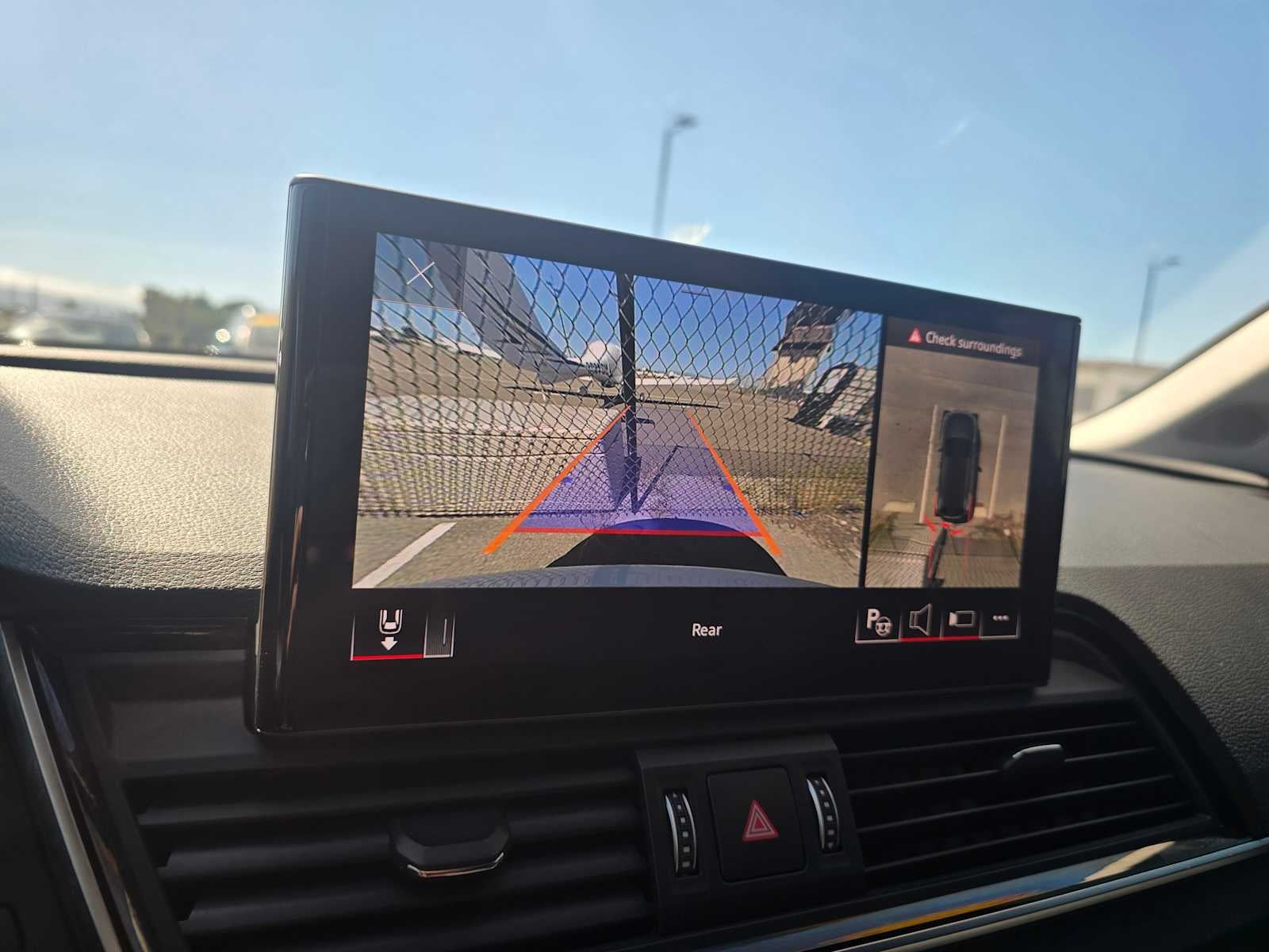2023 Audi Q5 S line Prestige