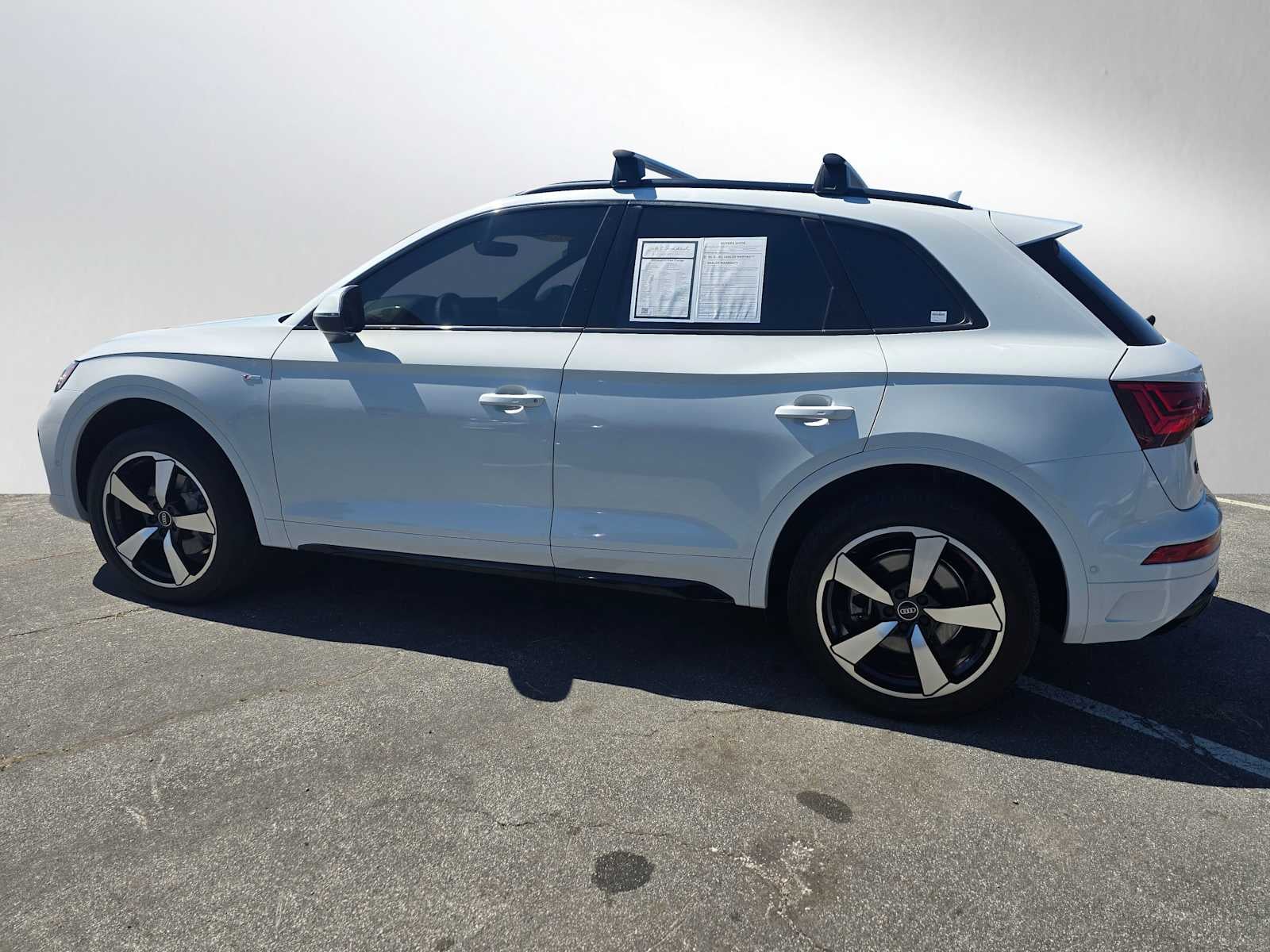 2023 Audi Q5 S line Prestige