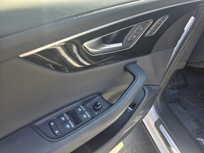 2023 Audi Q8 Prestige