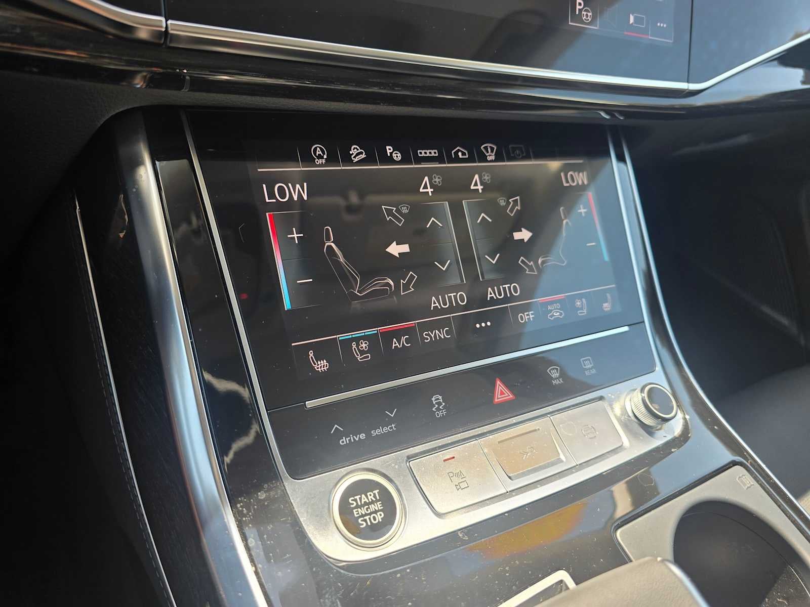 2023 Audi Q8 Prestige