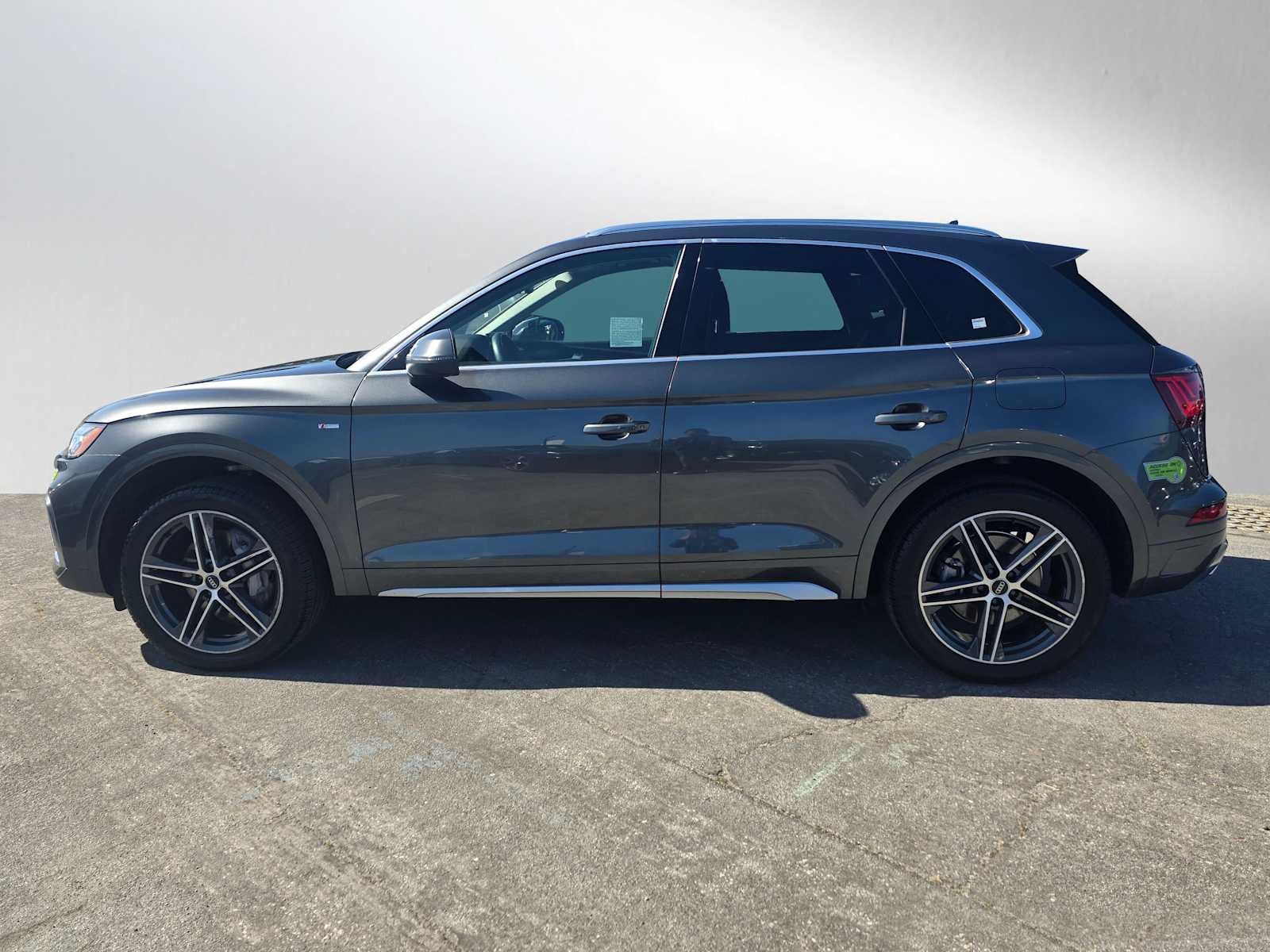 2023 Audi Q5 S line Premium