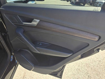 2024 Audi Q5 S line Premium