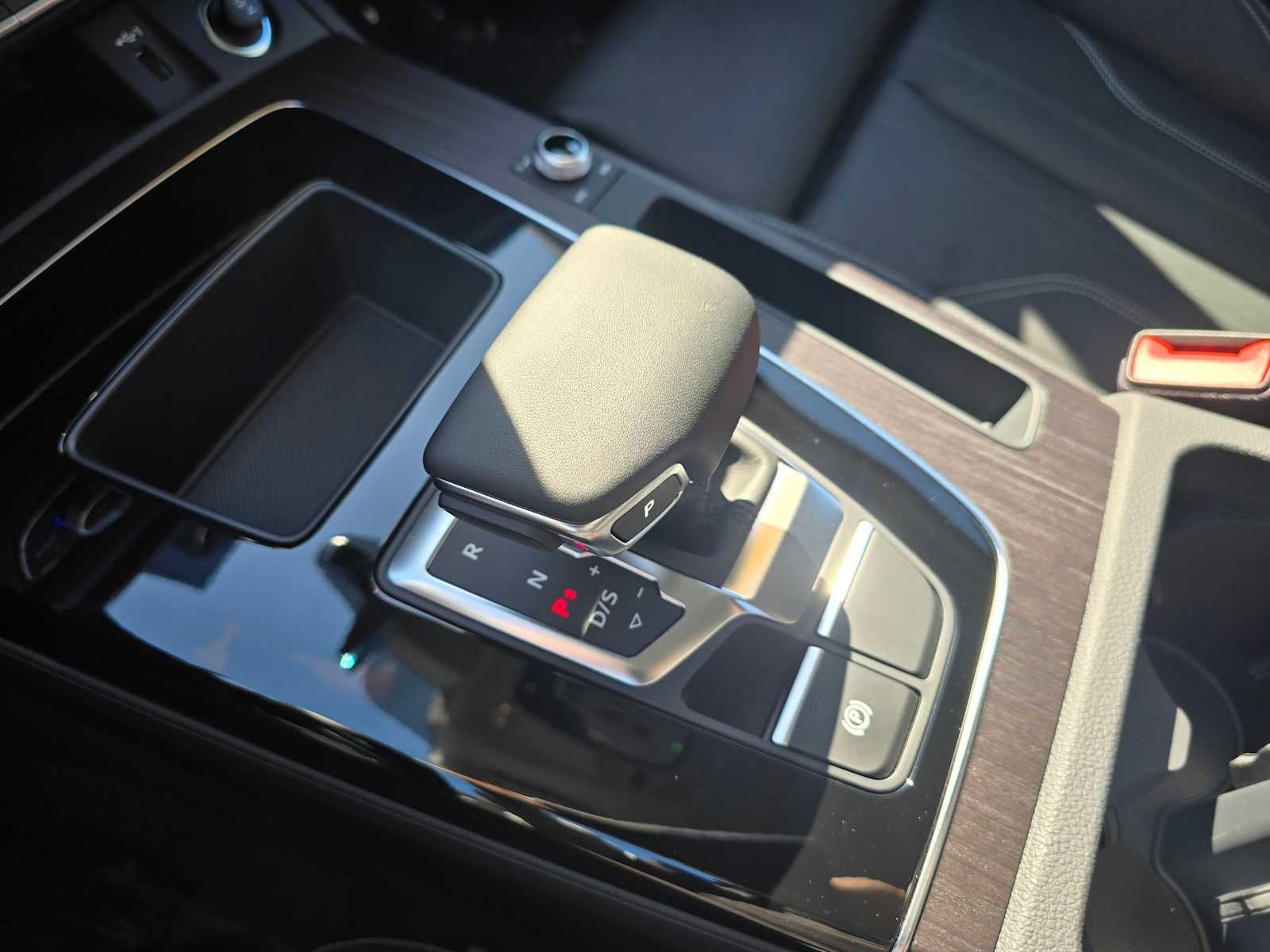 2024 Audi Q5 S line Premium