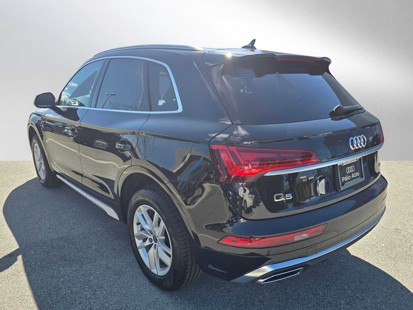 2024 Audi Q5 S line Premium