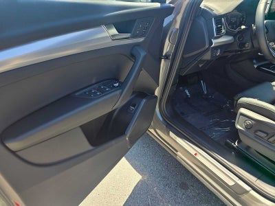 2025 Audi Q5 S line Premium