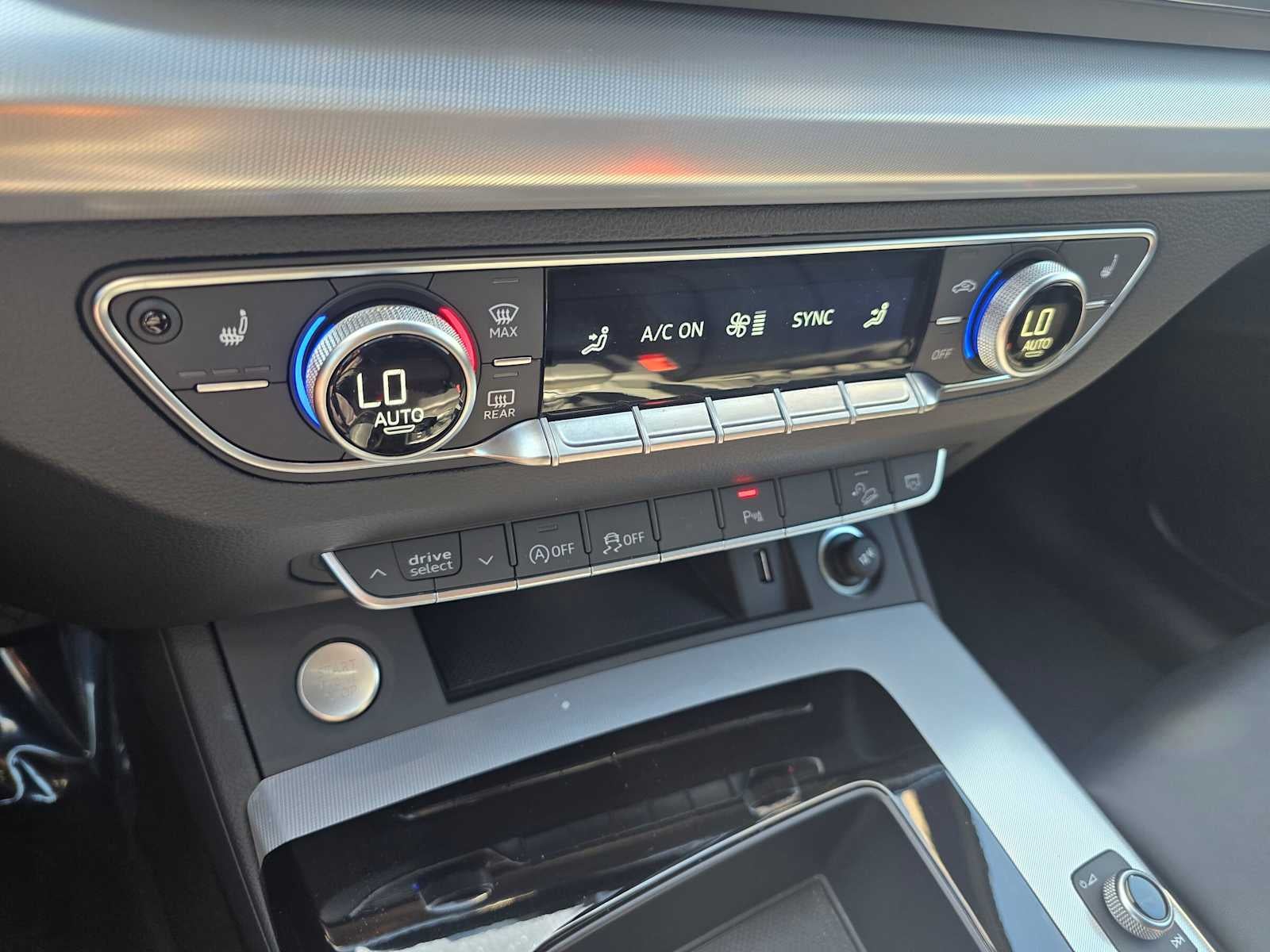2025 Audi Q5 S line Premium