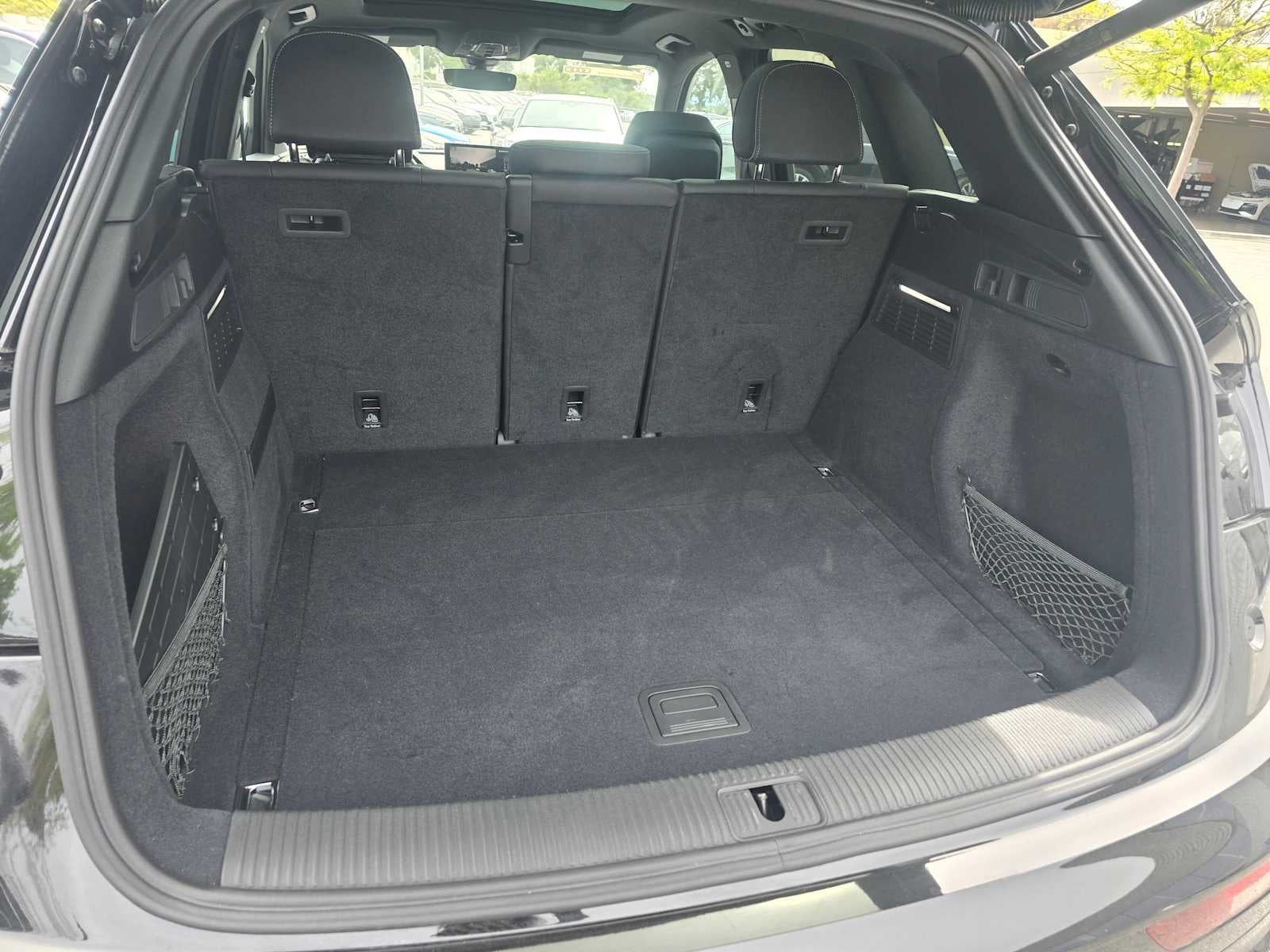 2025 Audi Q5 S line Premium