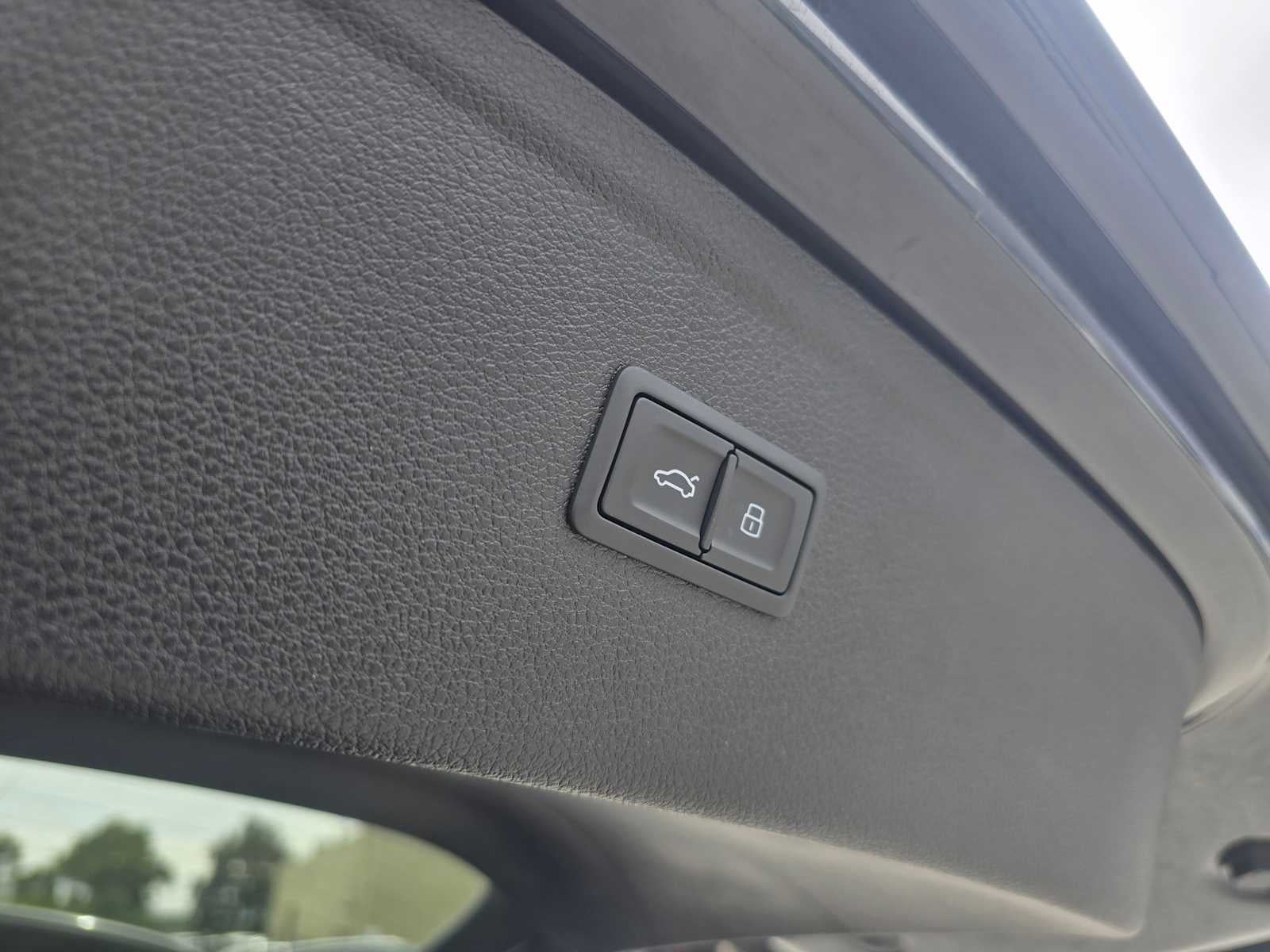 2025 Audi Q5 S line Premium