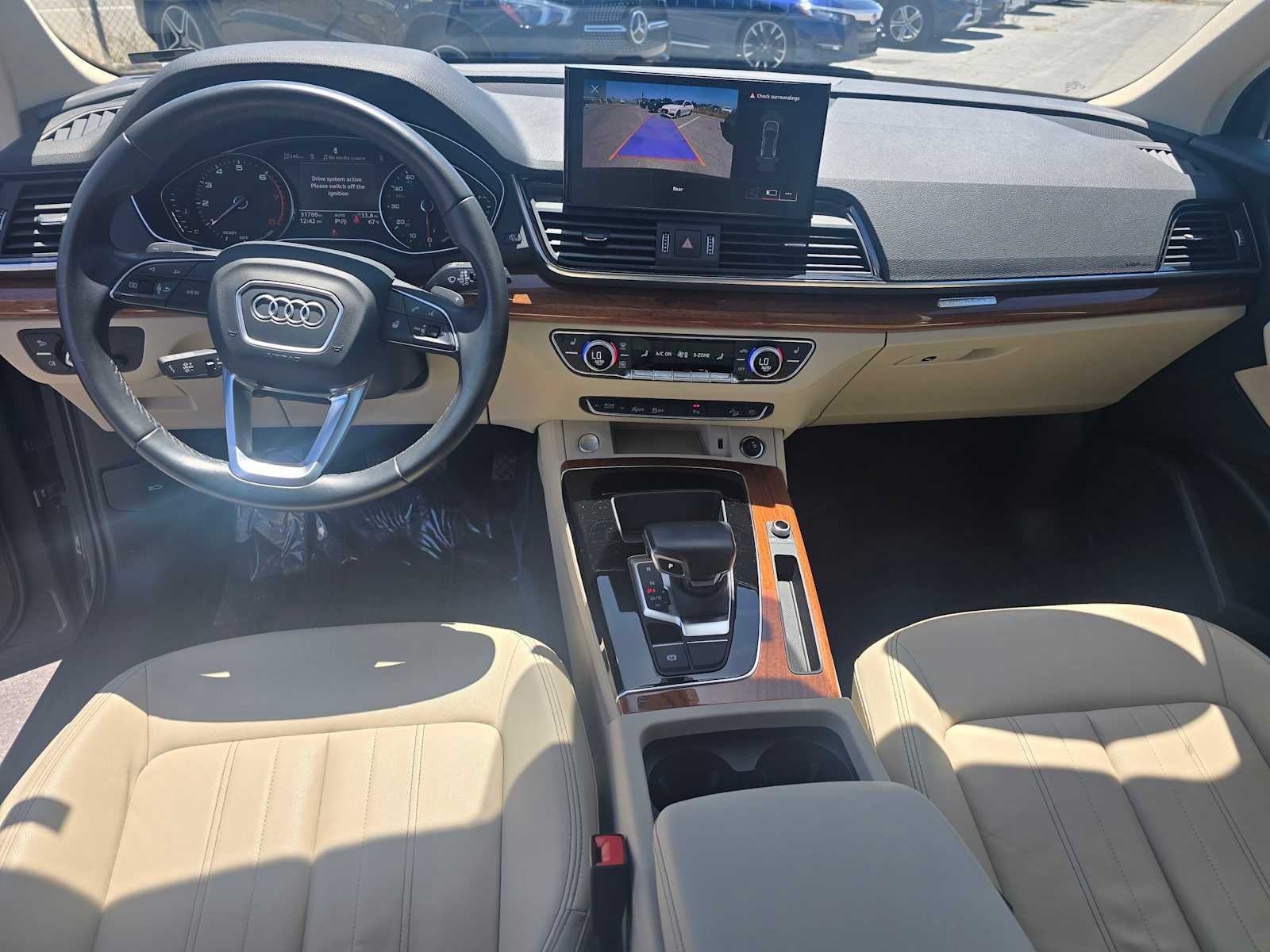 2023 Audi Q5 S line Premium
