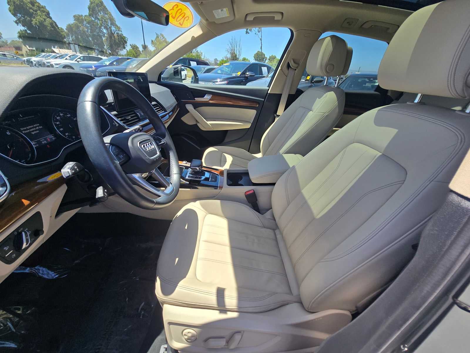 2023 Audi Q5 S line Premium