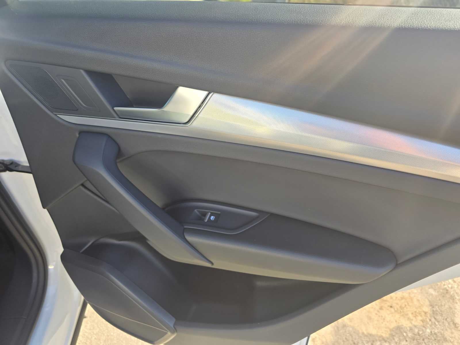 2025 Audi Q5 S line Premium