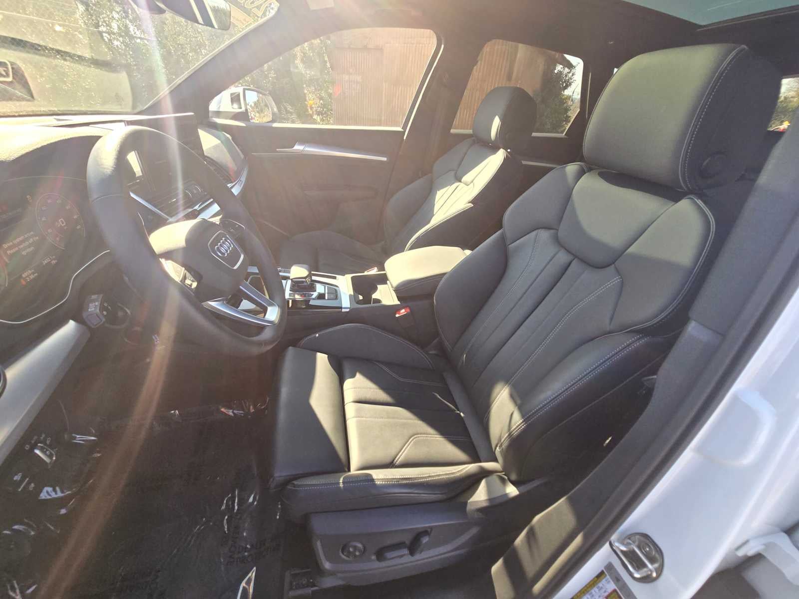 2025 Audi Q5 S line Premium