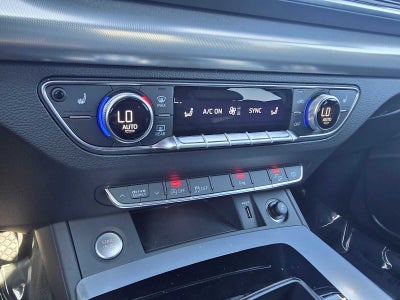 2025 Audi Q5 S line Premium