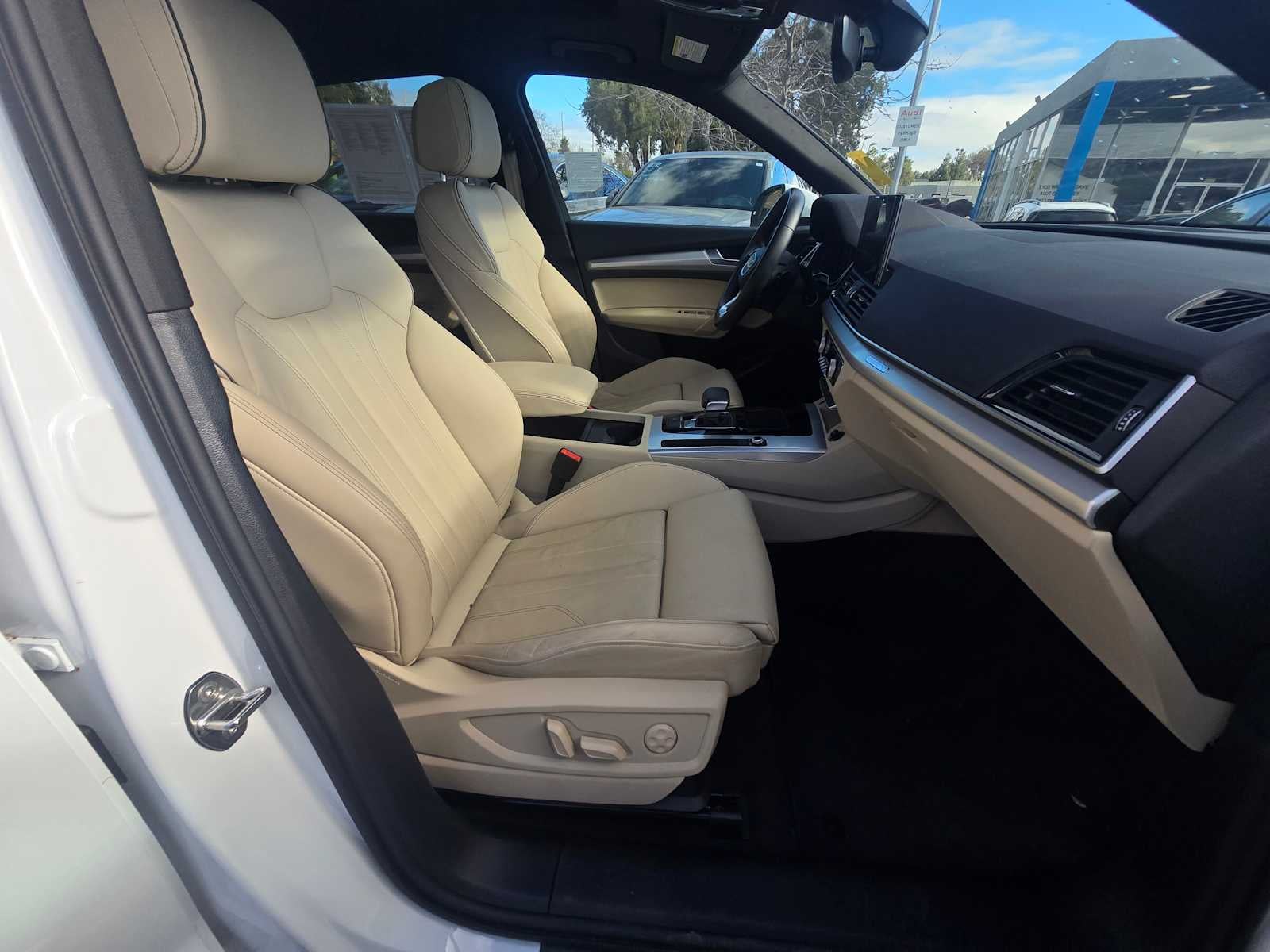 2025 Audi Q5 S line Premium