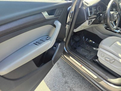 2022 Audi Q5 S line Premium