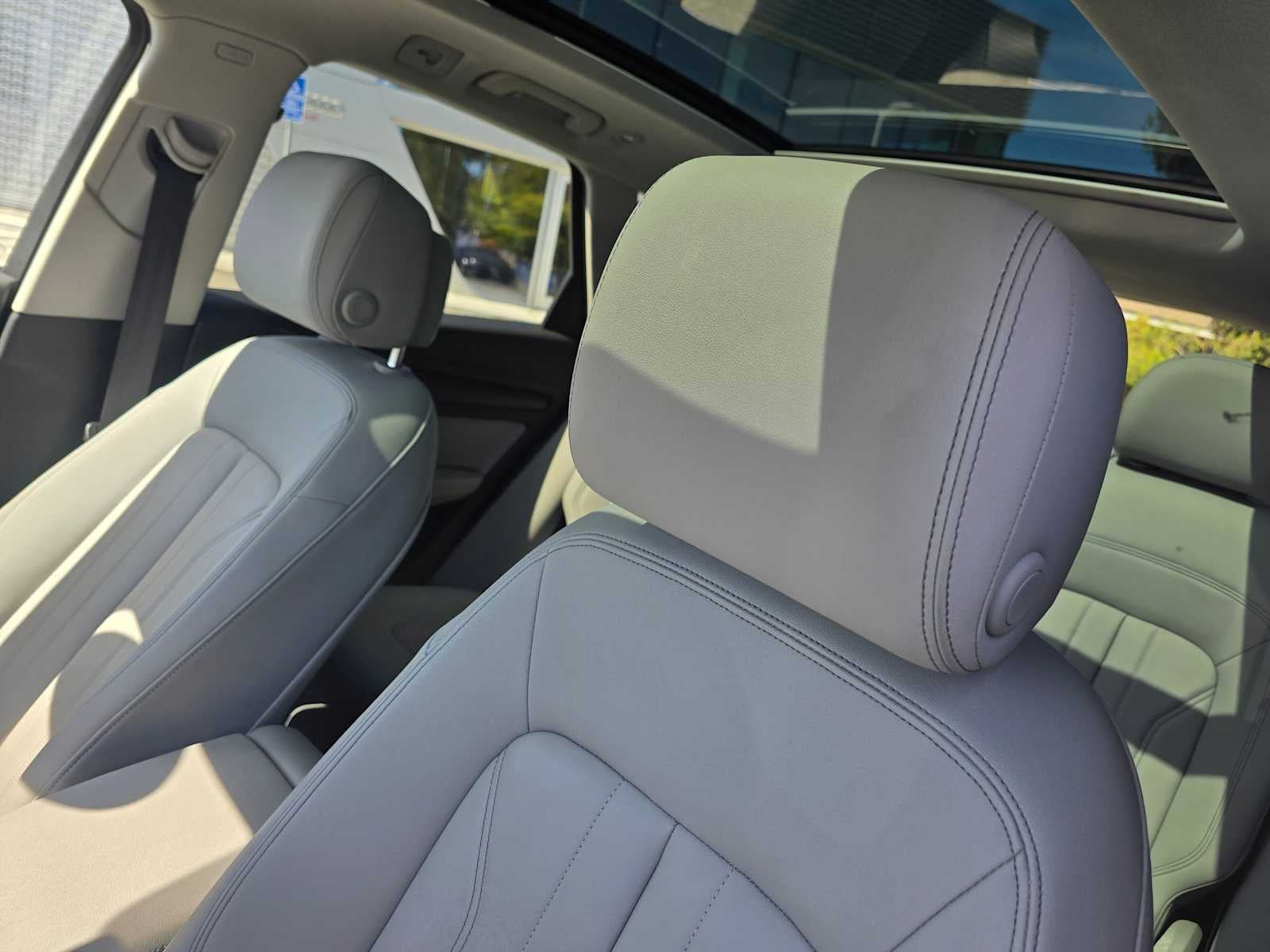 2022 Audi Q5 S line Premium
