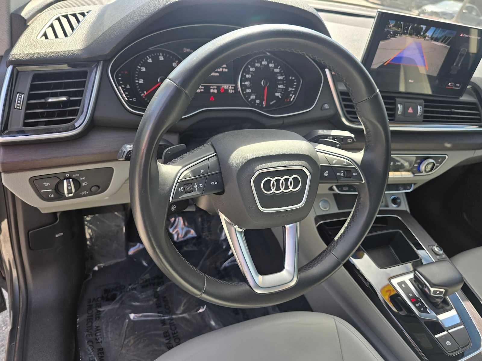 2022 Audi Q5 S line Premium