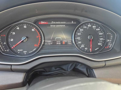 2022 Audi Q5 S line Premium