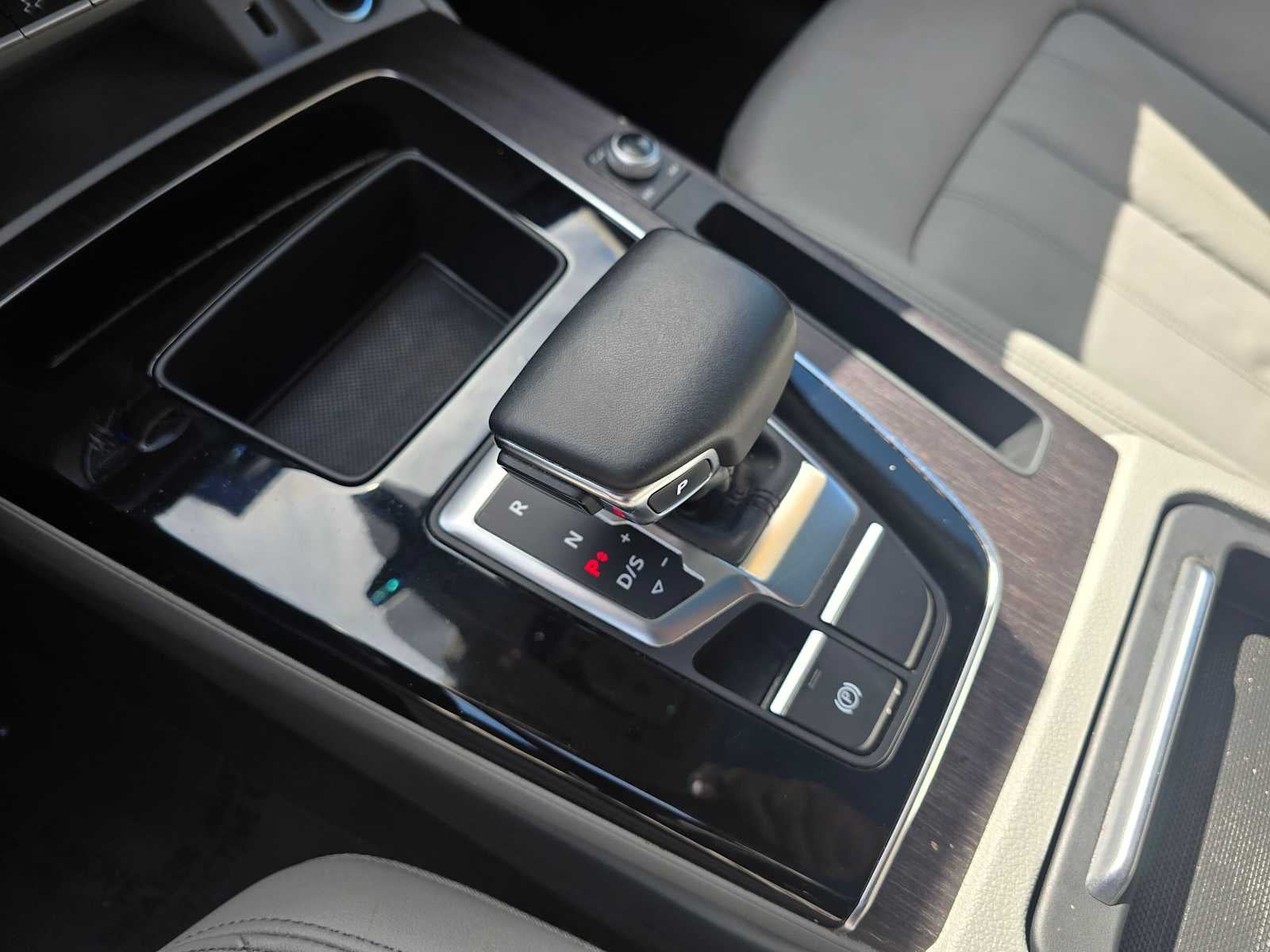 2022 Audi Q5 S line Premium