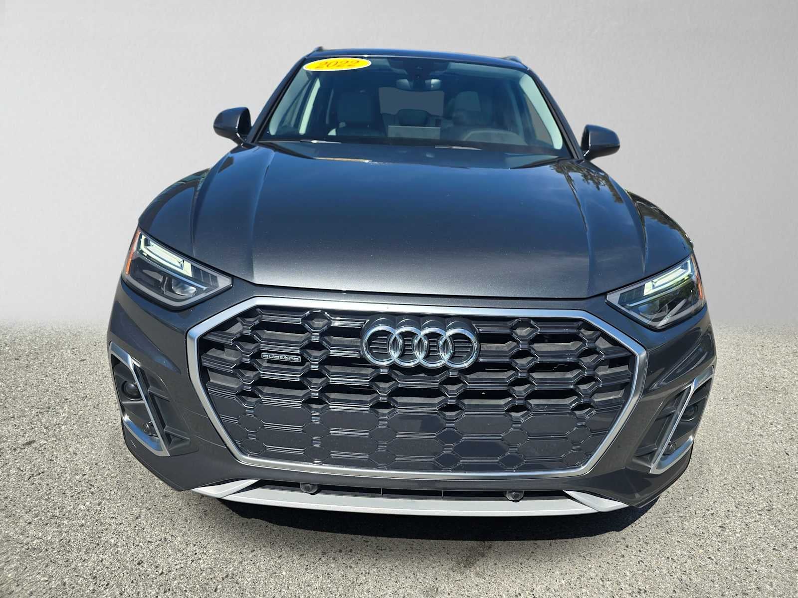2022 Audi Q5 S line Premium