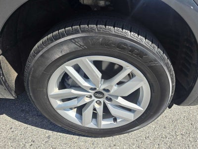 2022 Audi Q5 S line Premium