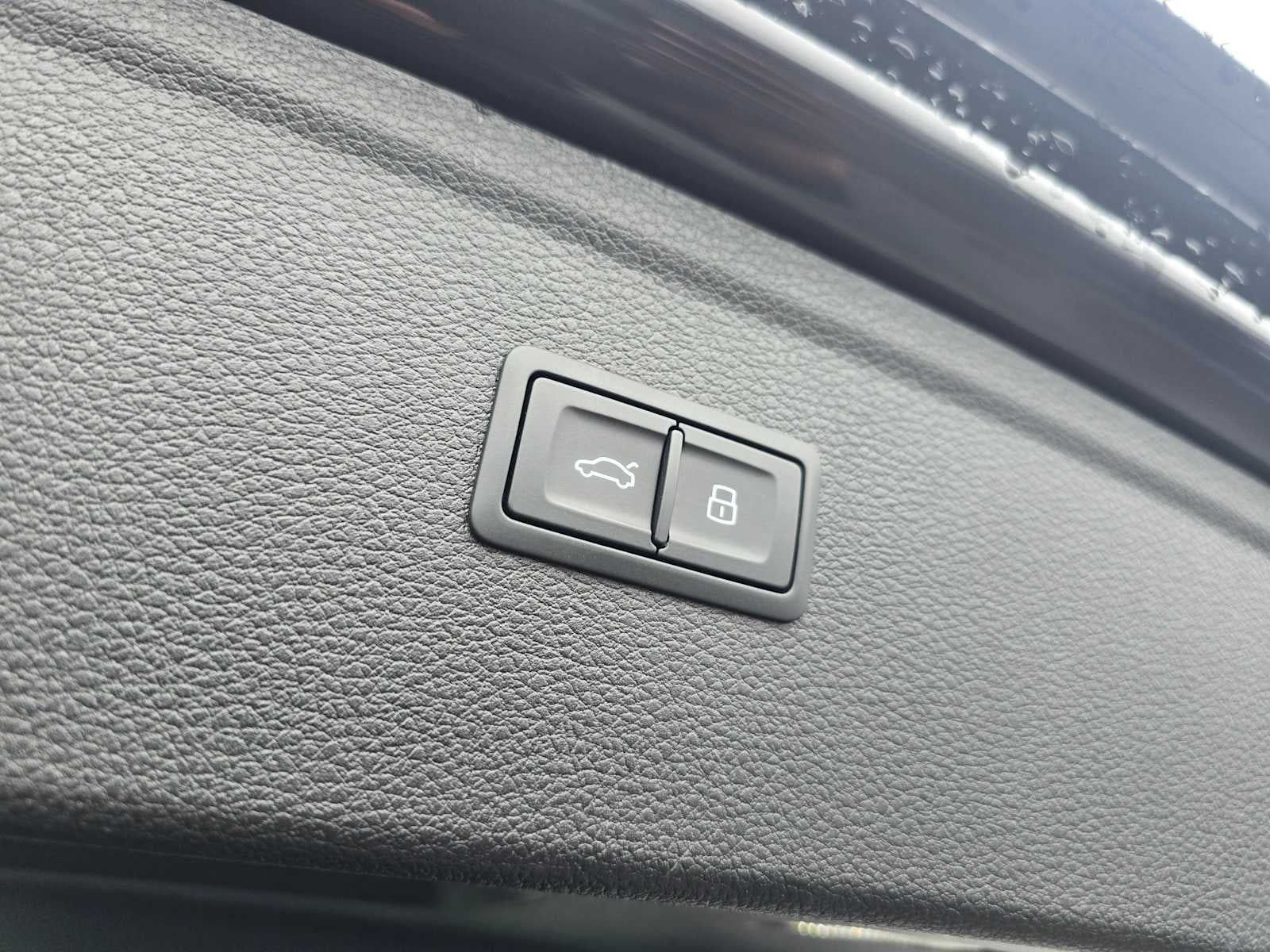 2024 Audi Q5 S line Premium