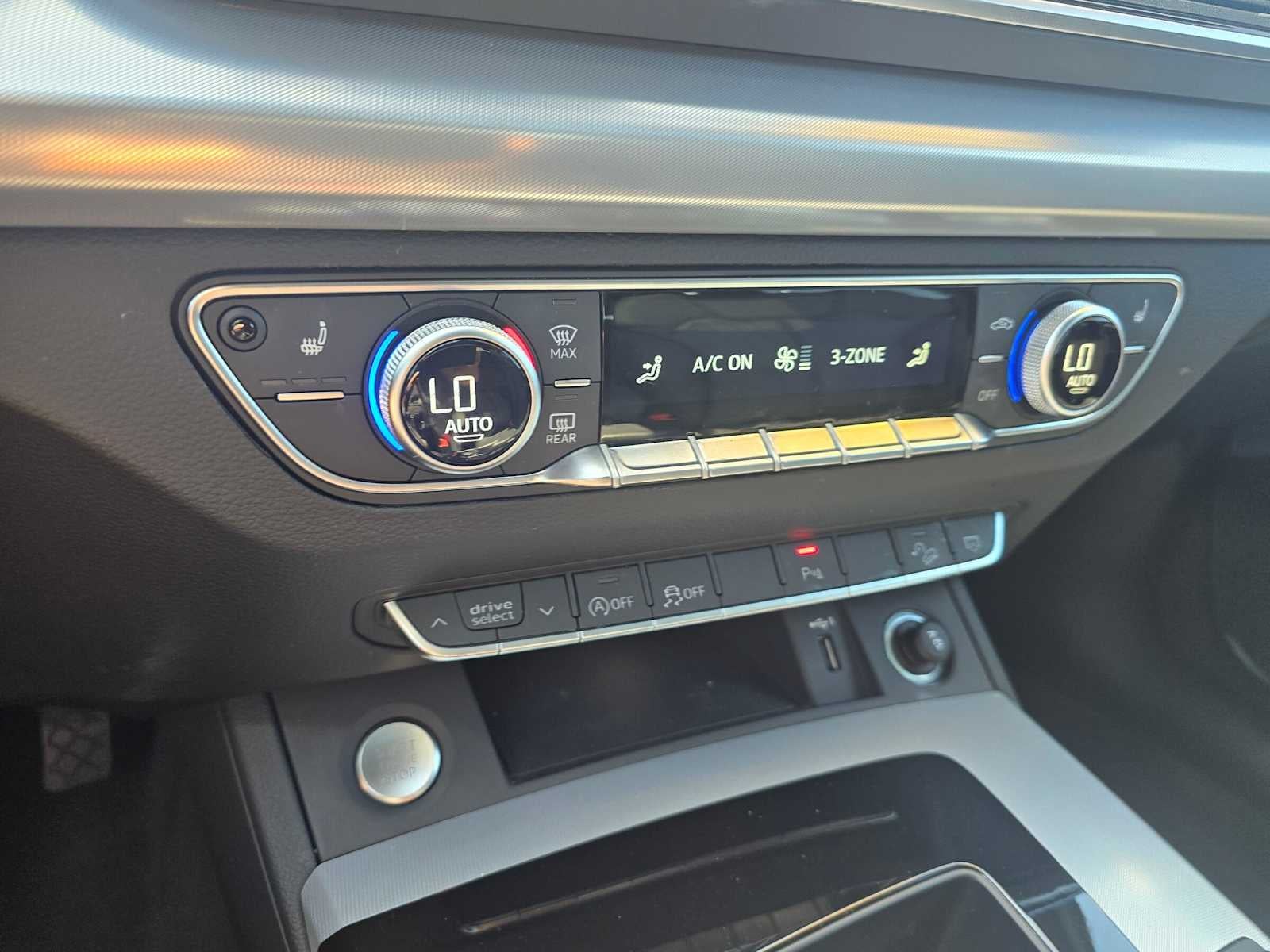 2025 Audi Q5 S line Premium