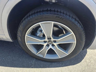 2025 Audi Q5 S line Premium