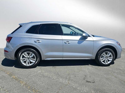 2023 Audi Q5 S line Premium