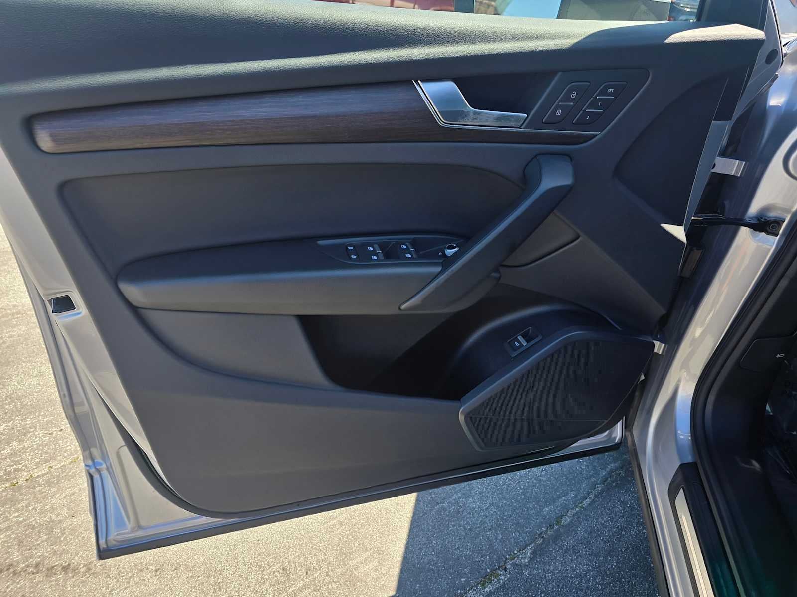 2023 Audi Q5 S line Premium