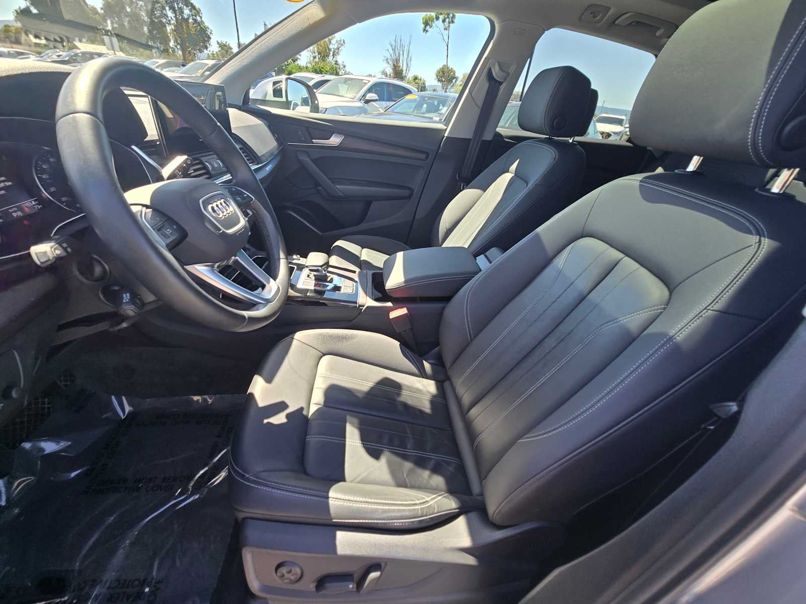 2023 Audi Q5 S line Premium