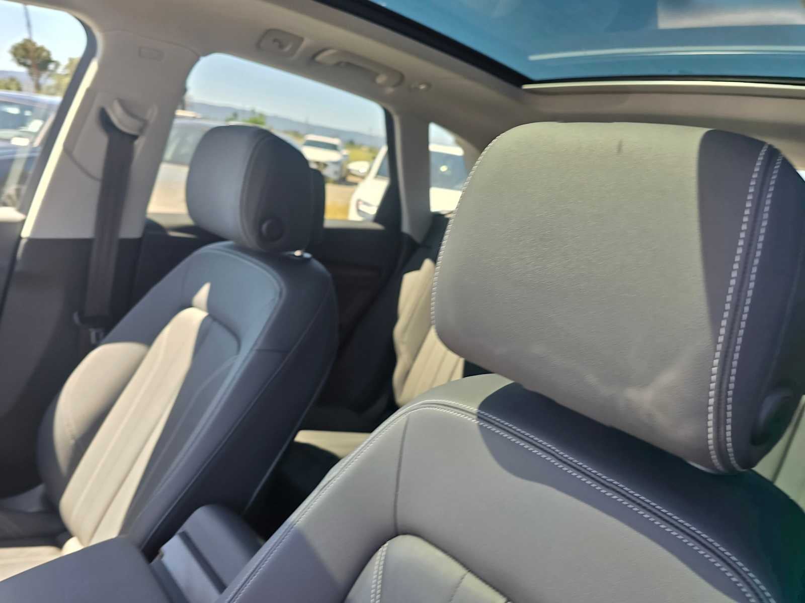 2023 Audi Q5 S line Premium