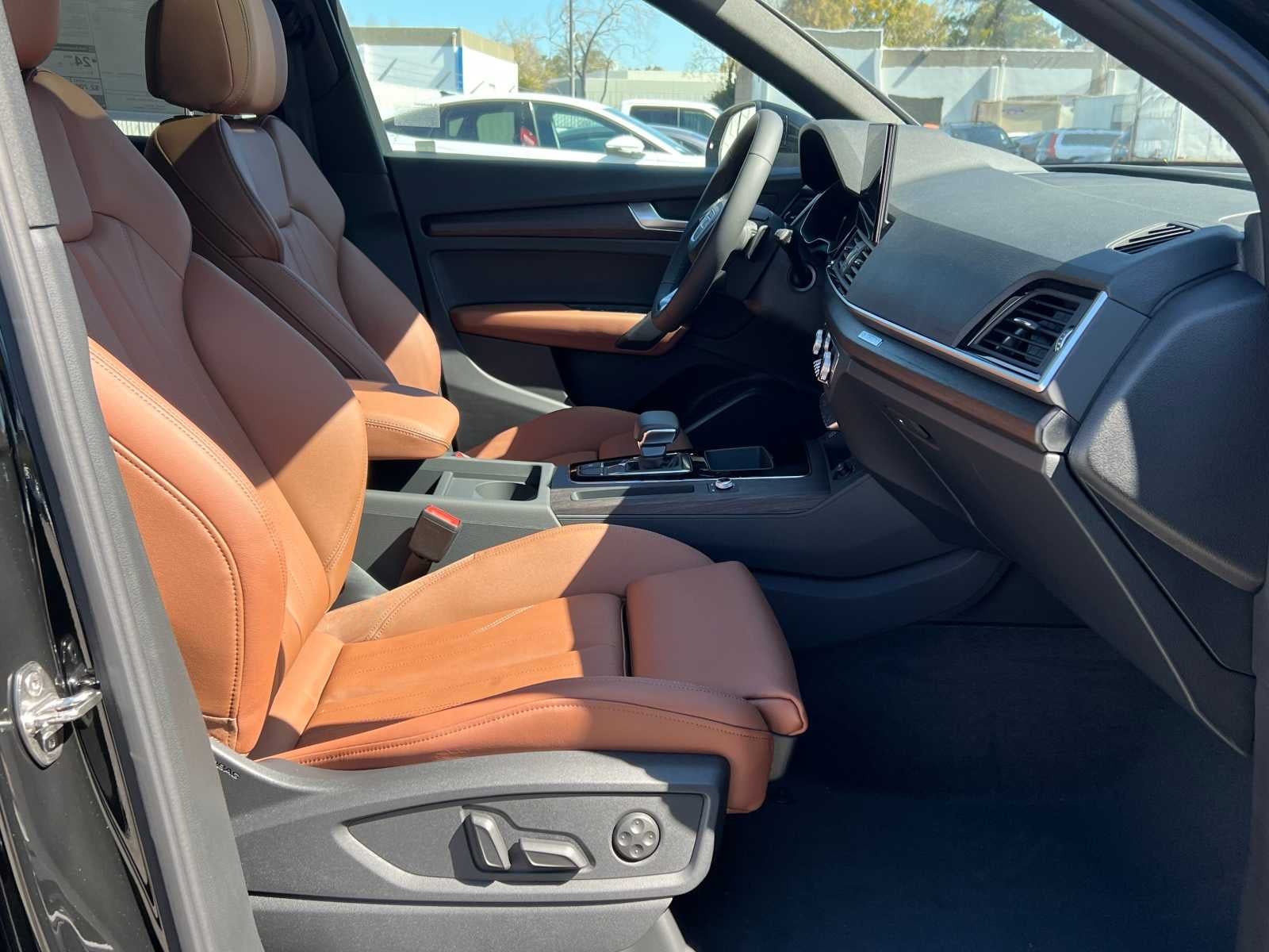 2024 Audi Q5 S line Premium