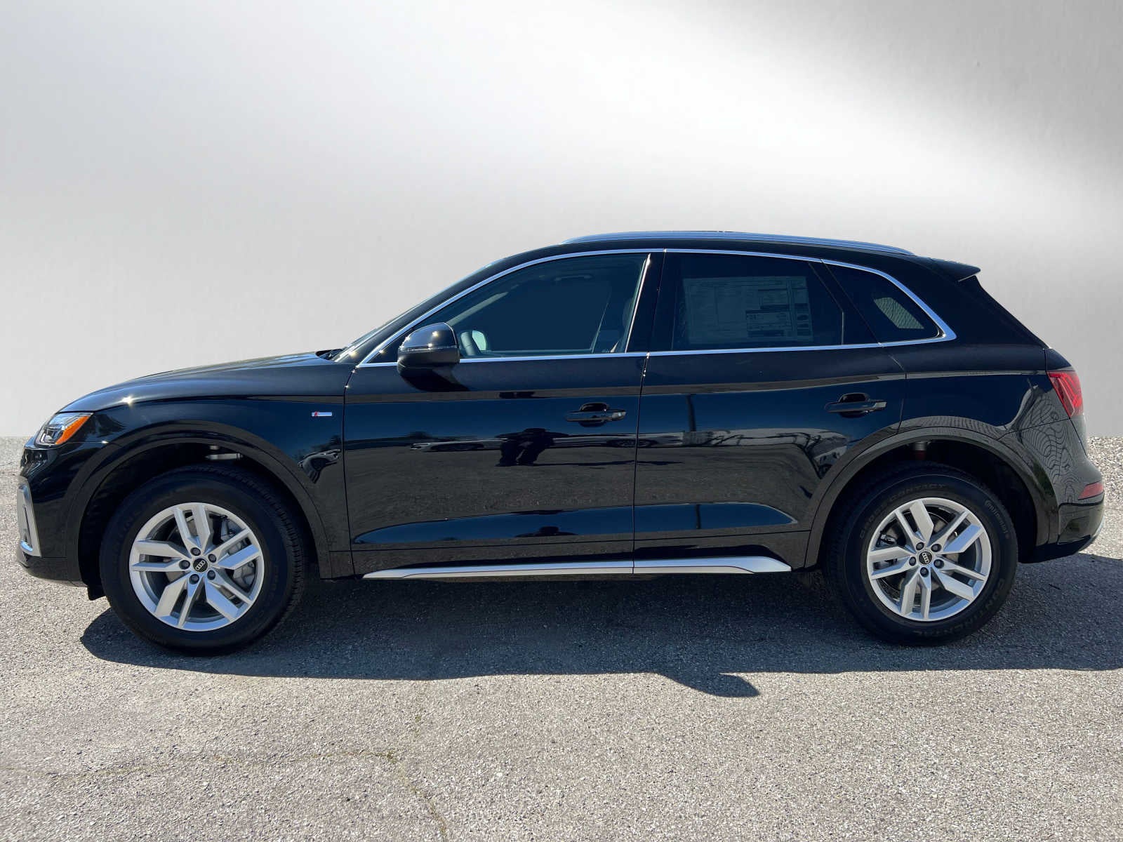 2024 Audi Q5 S line Premium
