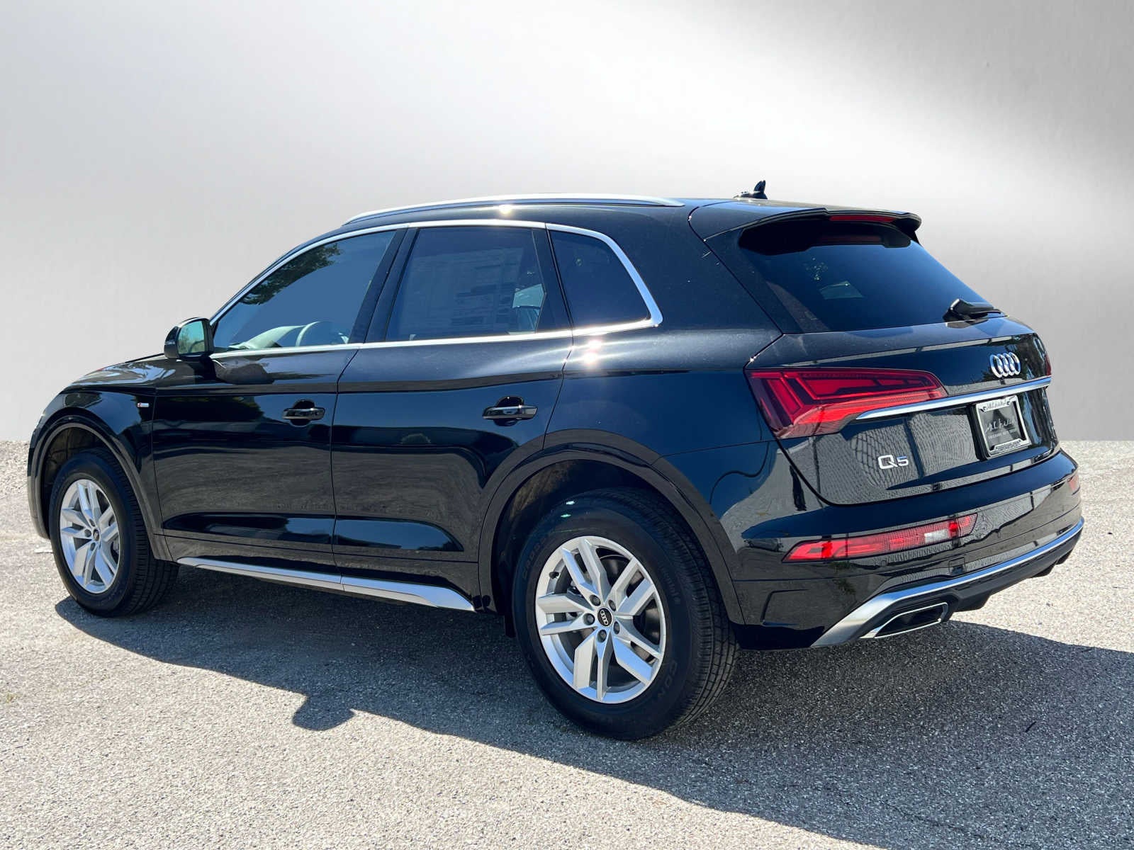 2024 Audi Q5 S line Premium