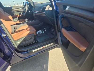 2024 Audi Q5 S line Premium