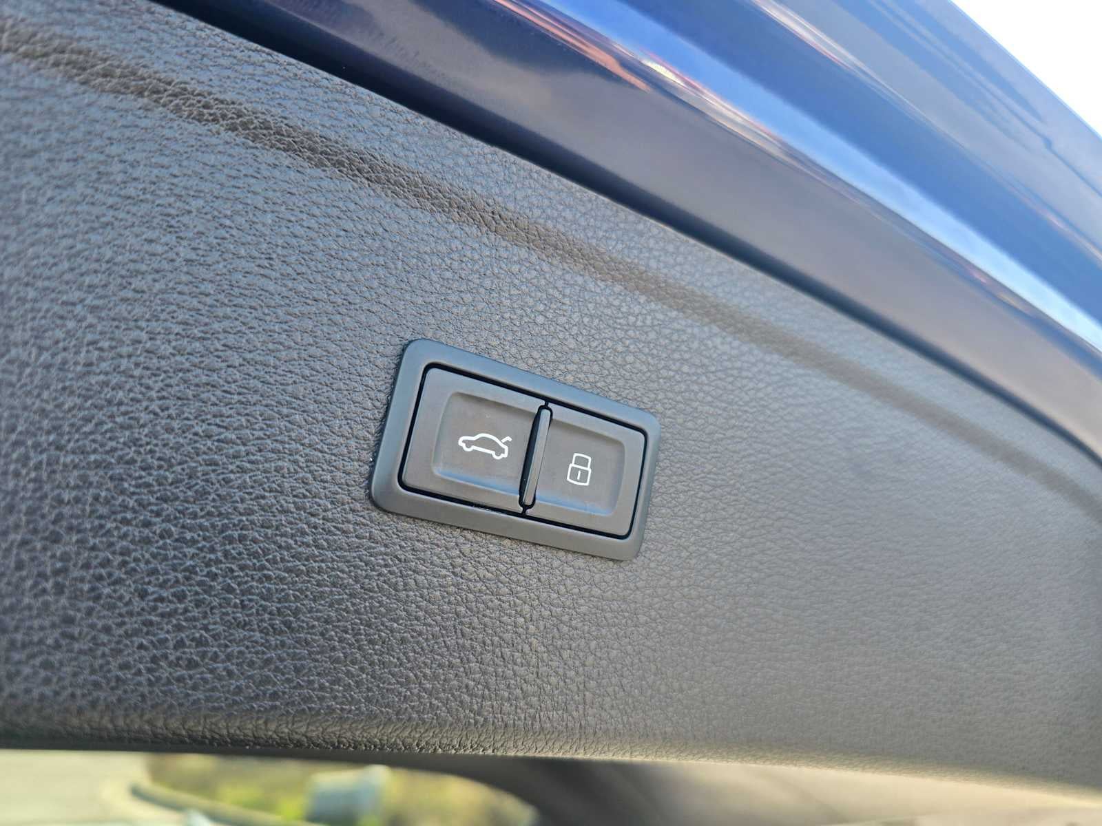 2024 Audi Q5 S line Premium