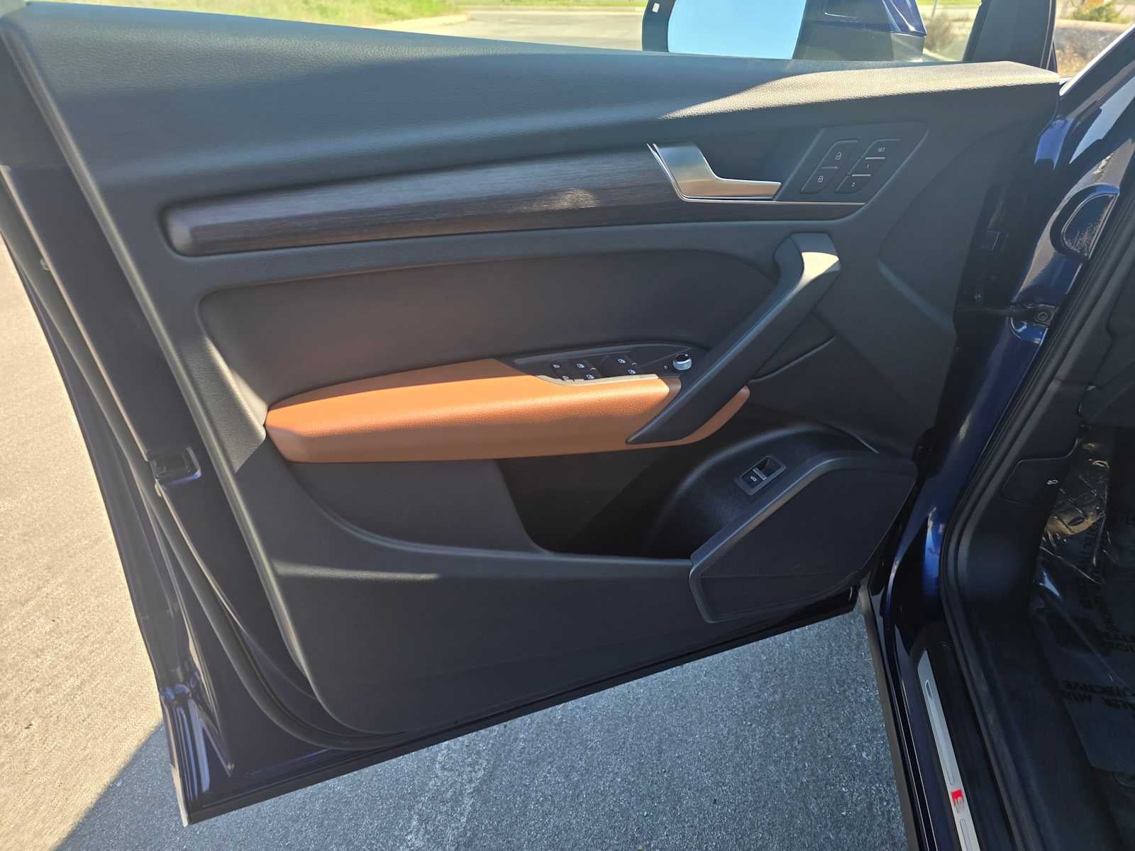 2024 Audi Q5 S line Premium