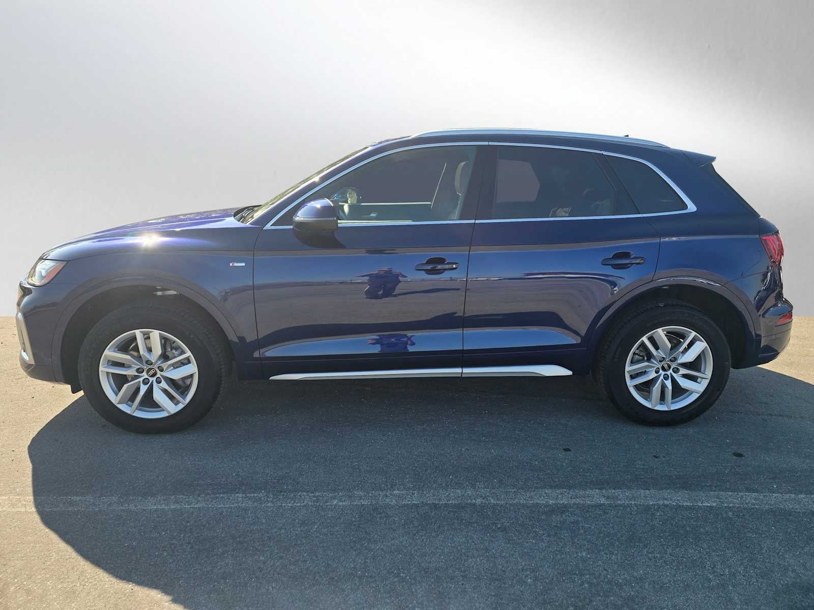 2024 Audi Q5 S line Premium