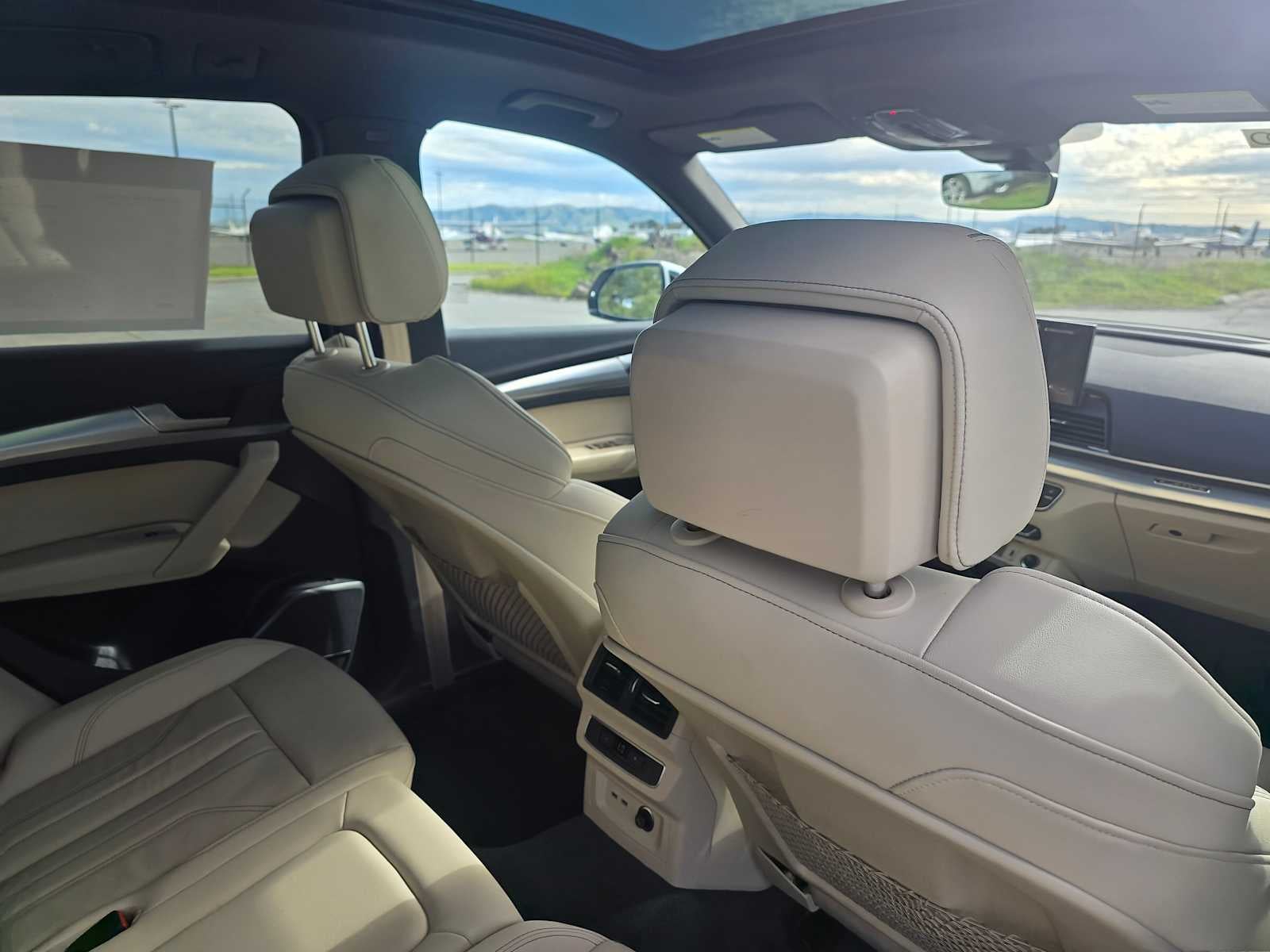 2025 Audi Q5 S line Premium